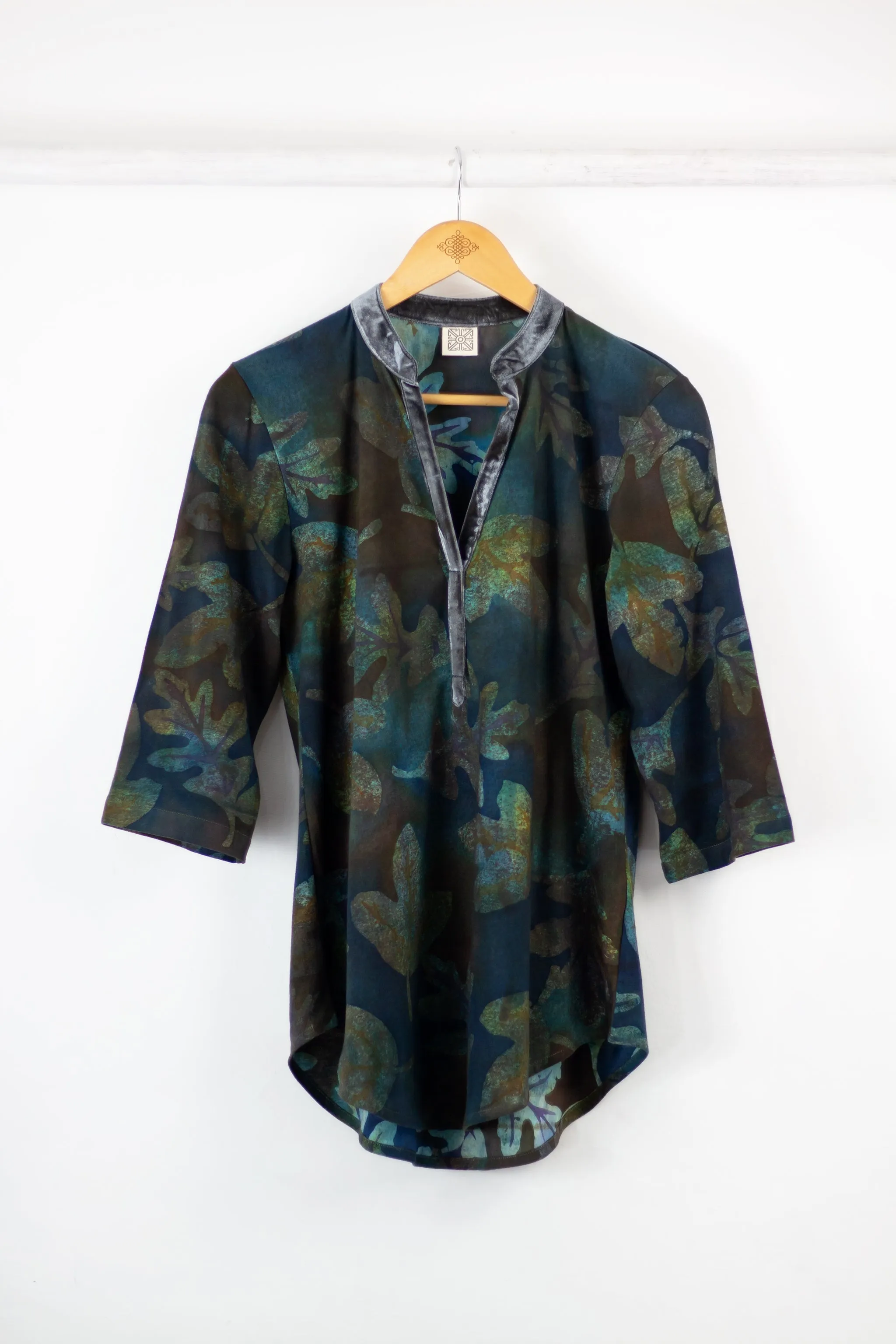 Deep V Tunic - Fallen Deep Lake