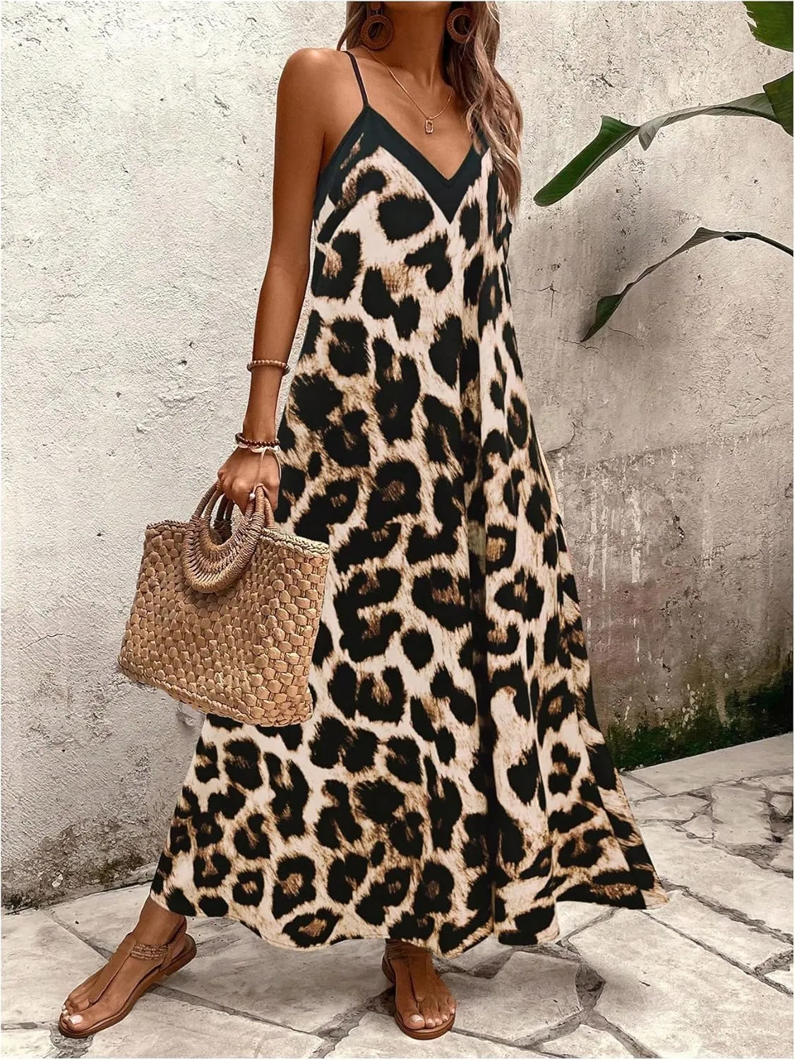 GORGLITTER Women's Leopard Sleeveless Oversized Maxi Long Dress Cheetah Bump Friendly V Neck Beach Sun Dresses