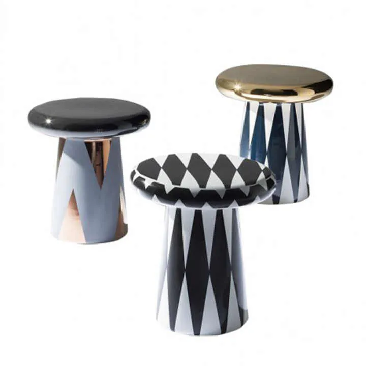 luxury side table .. طاولة جانبية فاخرة