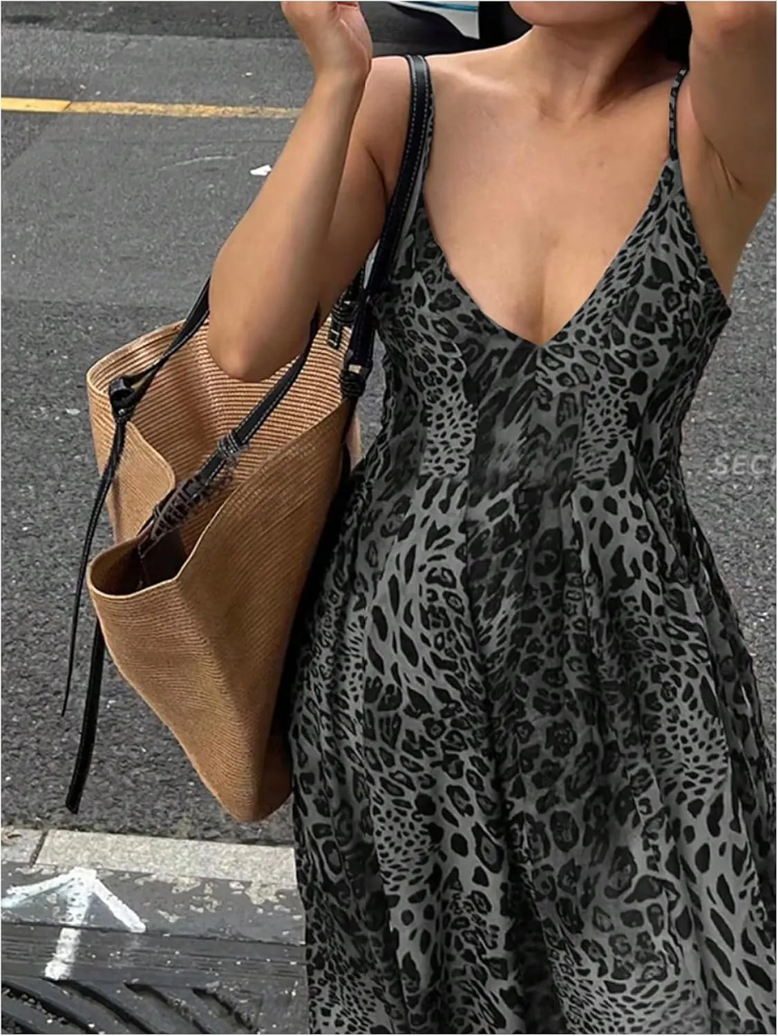 SOLY HUX Women's Leopard Print Maxi Dress Sleeveless V Neck Sundresses Vintage Flowy Cami Dresses