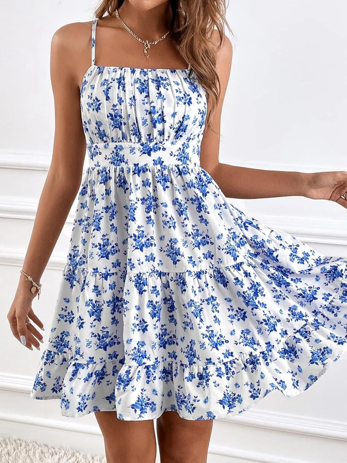 Verdusa Women's Floral Print Ruched Sleeveless Ruffle Hem A Line Swing Cami Dress