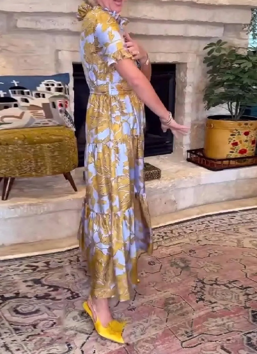 Women's A-Line Blue and Gold Floral Print Short Sleeve V-Neck Maxi Dress 2025 Spring Summer Stylish Elegant Loose Dress